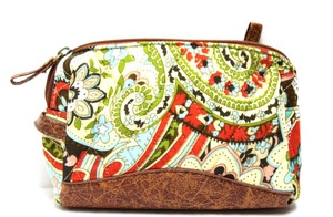 QUILTED TRAVEL COSMETIC BAG
